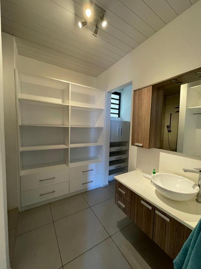 Luxury Beach House With Spectacular Sea View And Pool Тру о Биш Екстериор снимка